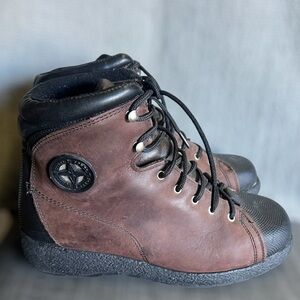 Sorel Womens boots size 7.5